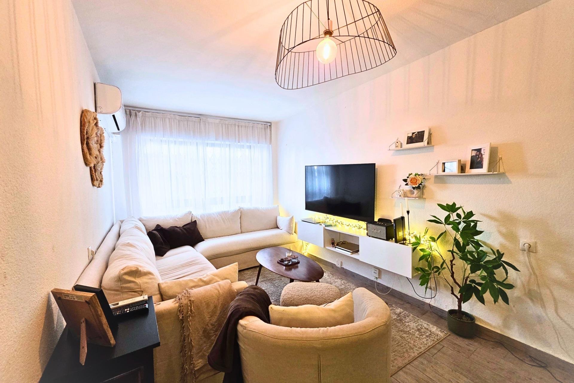 Revente - Apartment -
Torrevieja - Playa del Cura