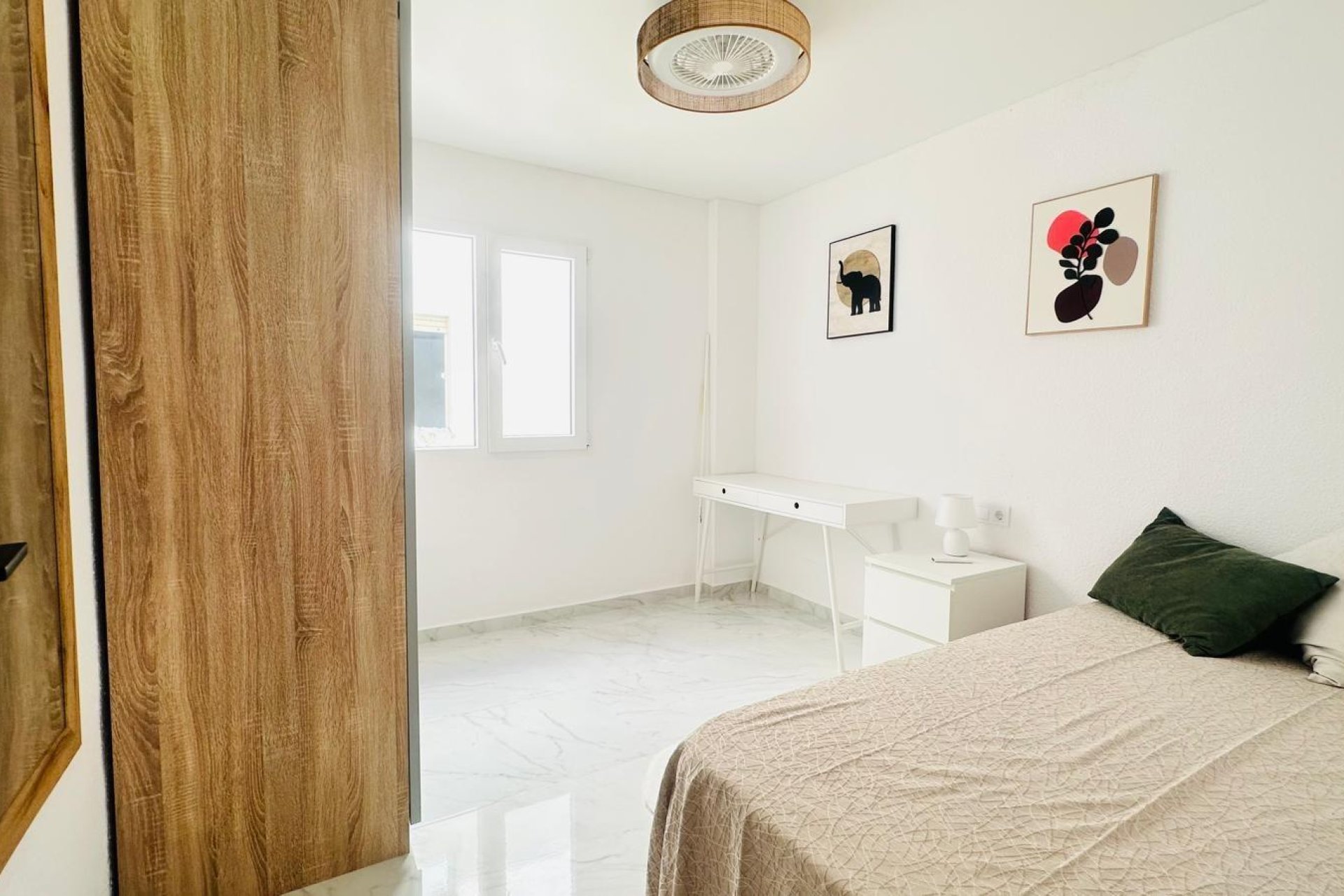 Revente - Apartment -
Torrevieja - Playa del Cura