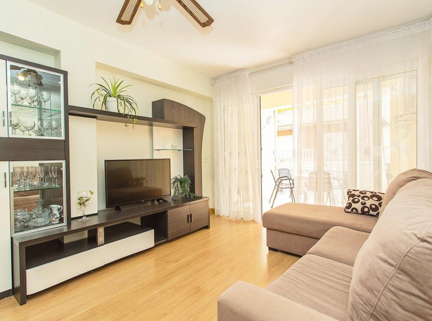 Revente - Apartment -
Torrevieja - Playa del Cura