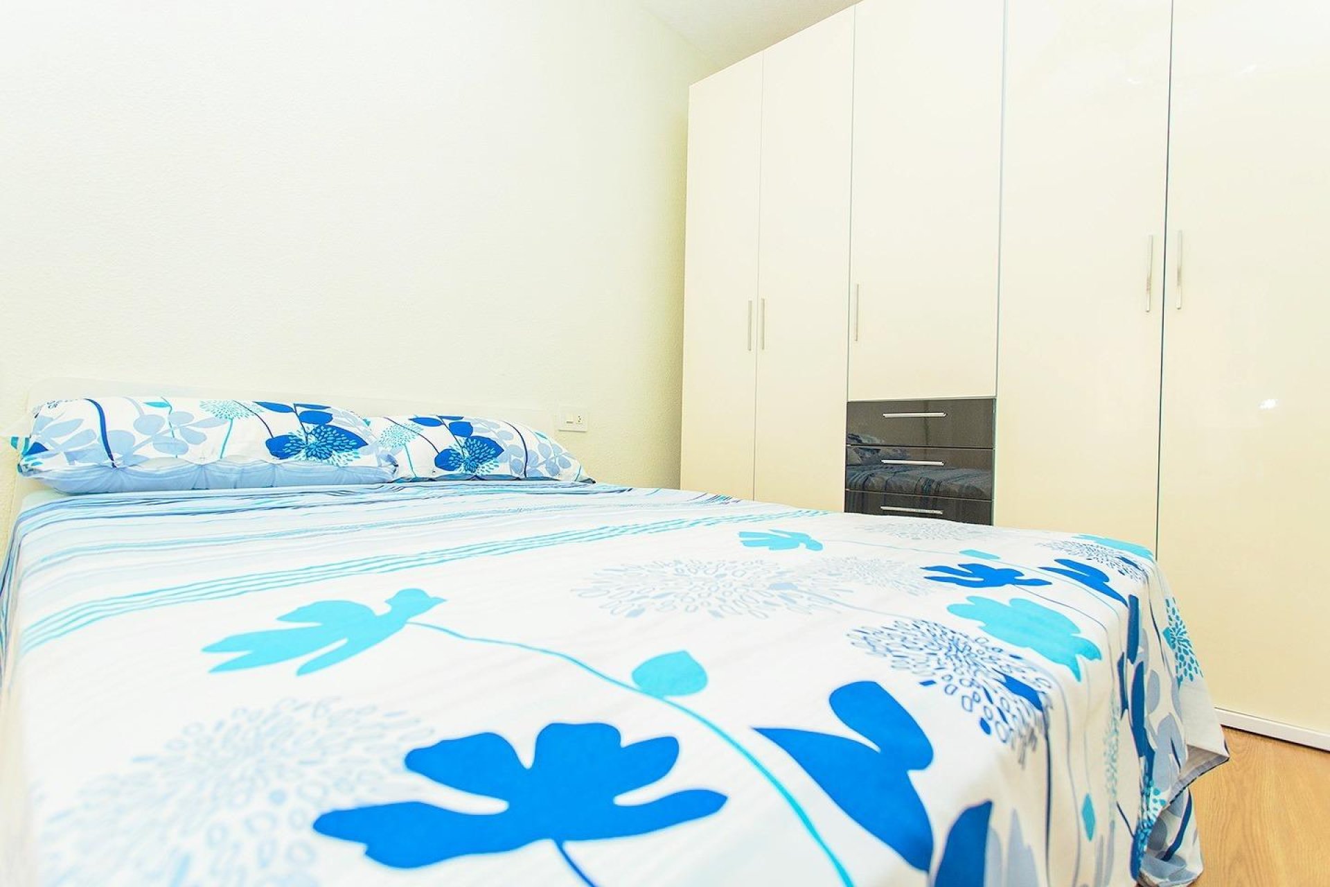 Revente - Apartment -
Torrevieja - Playa del Cura
