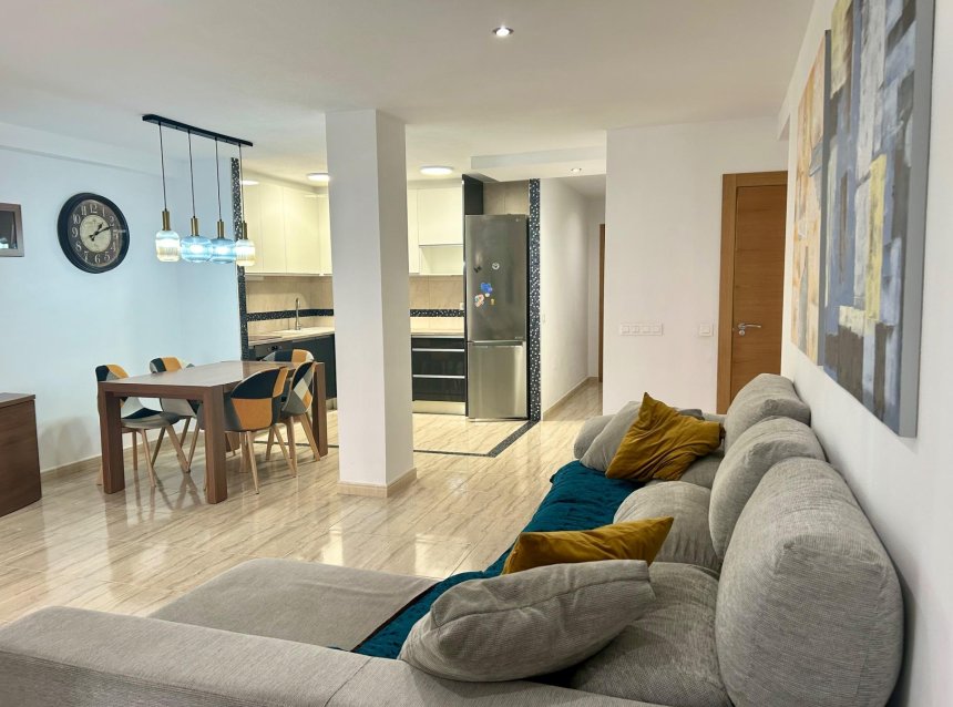 Revente - Apartment -
Torrevieja - Playa del Cura