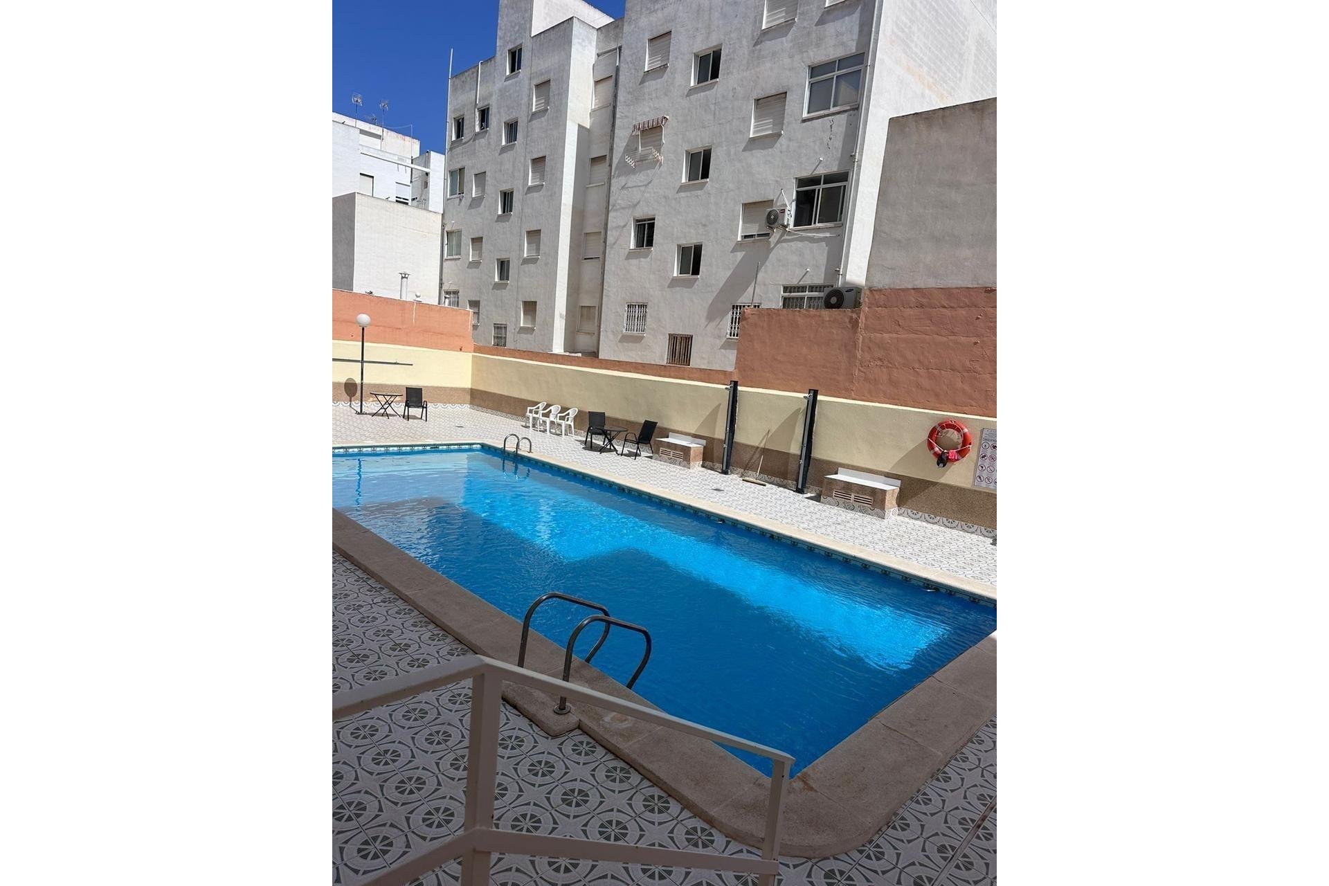 Revente - Apartment -
Torrevieja - Playa del Cura
