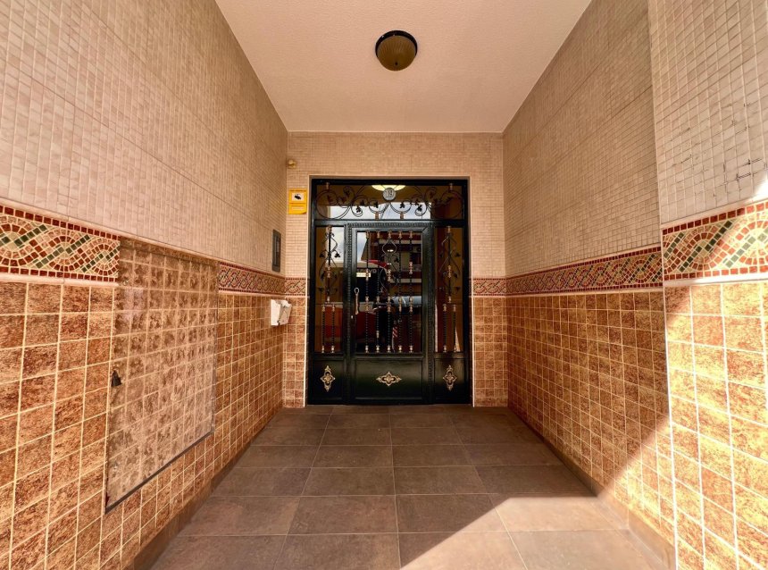 Revente - Apartment -
Torrevieja - Puerto Deportivo