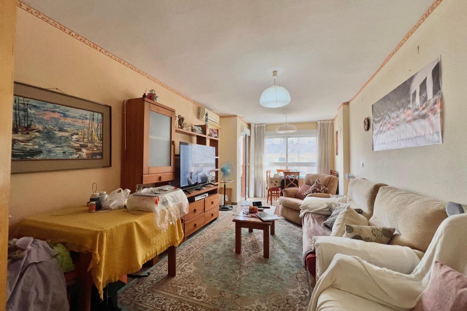 Revente - Apartment -
Torrevieja - Puerto Deportivo