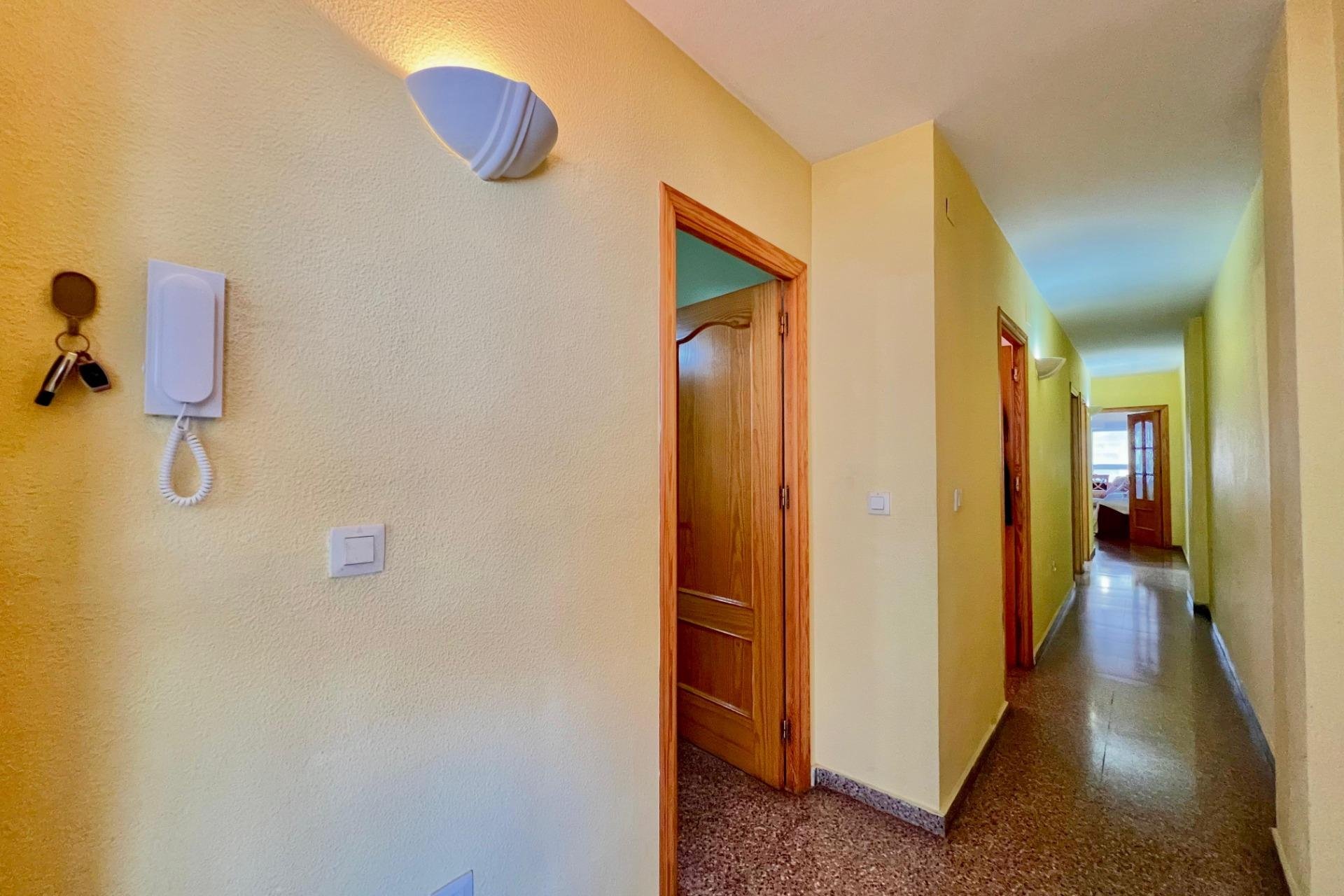 Revente - Apartment -
Torrevieja - Puerto Deportivo