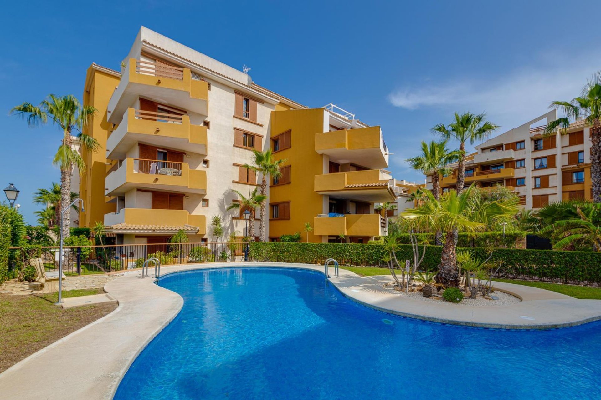 Revente - Apartment -
Torrevieja - Punta Prima
