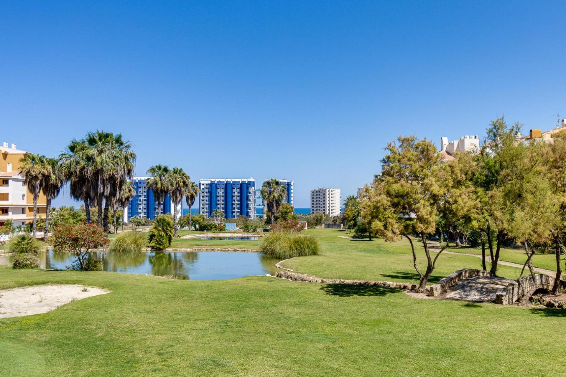 Revente - Apartment -
Torrevieja - Punta Prima