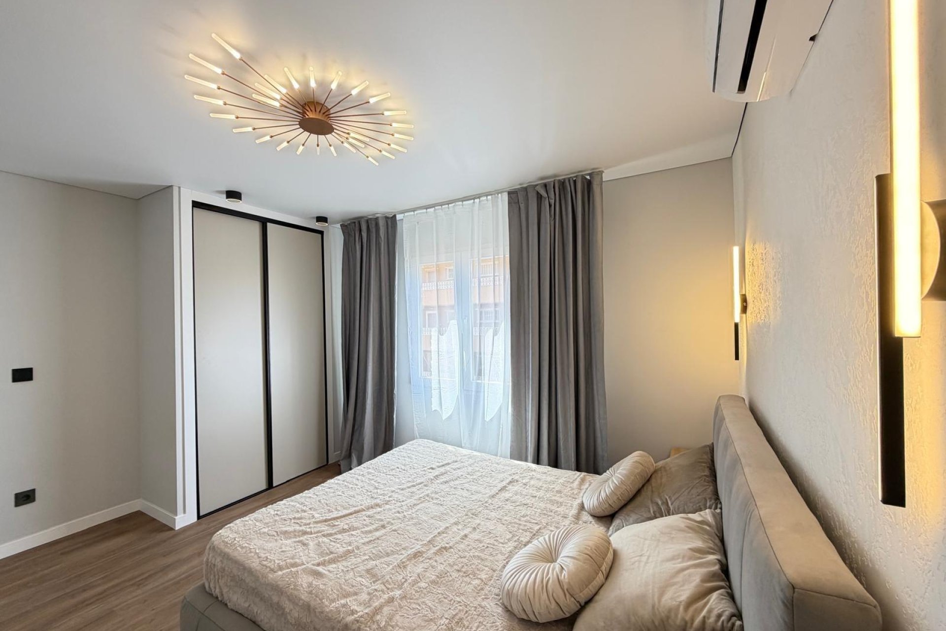 Revente - Apartment -
Torrevieja - Punta Prima