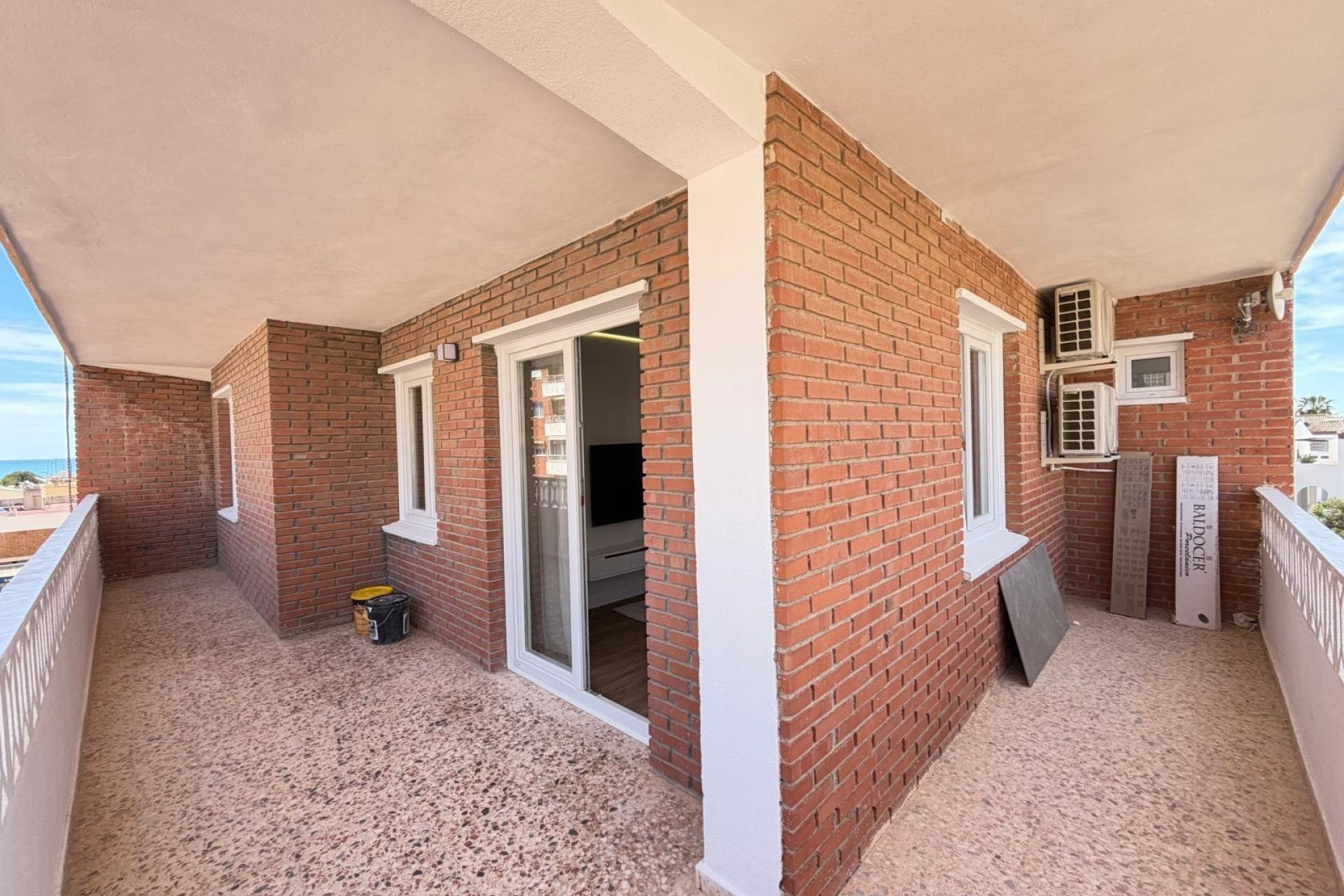 Revente - Apartment -
Torrevieja - Punta Prima