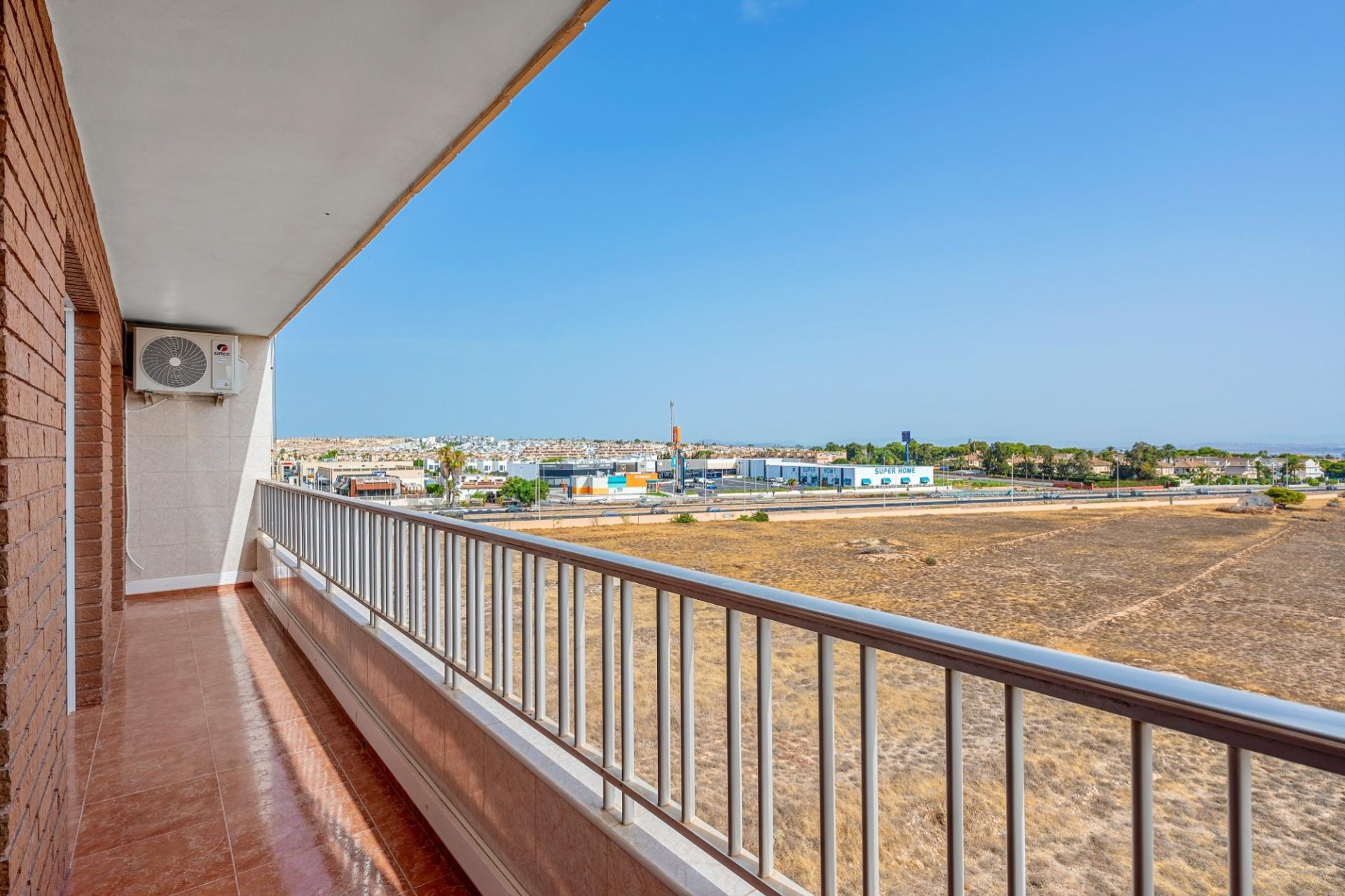 Revente - Apartment -
Torrevieja - Punta Prima