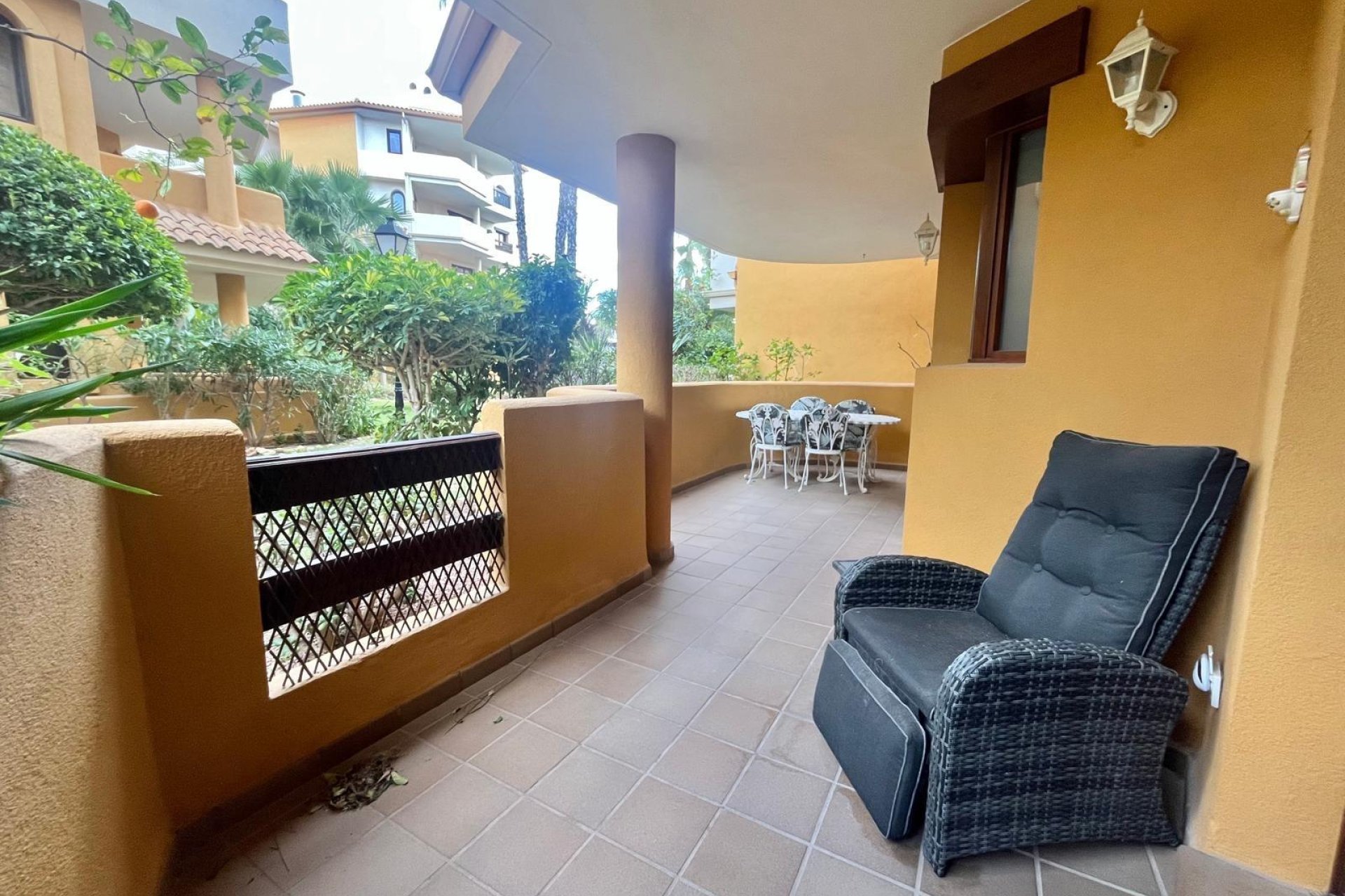 Revente - Apartment -
Torrevieja - Punta Prima