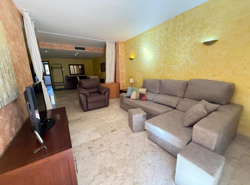Revente - Apartment -
Torrevieja - Punta Prima