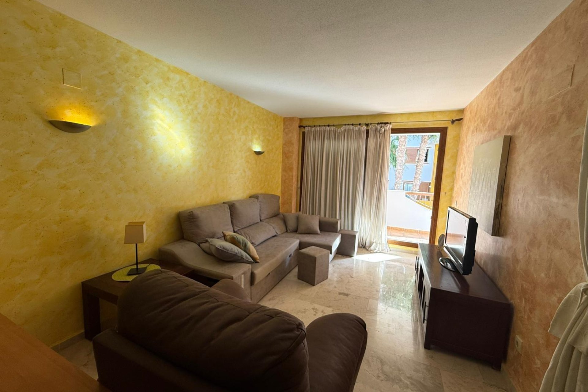 Revente - Apartment -
Torrevieja - Punta Prima