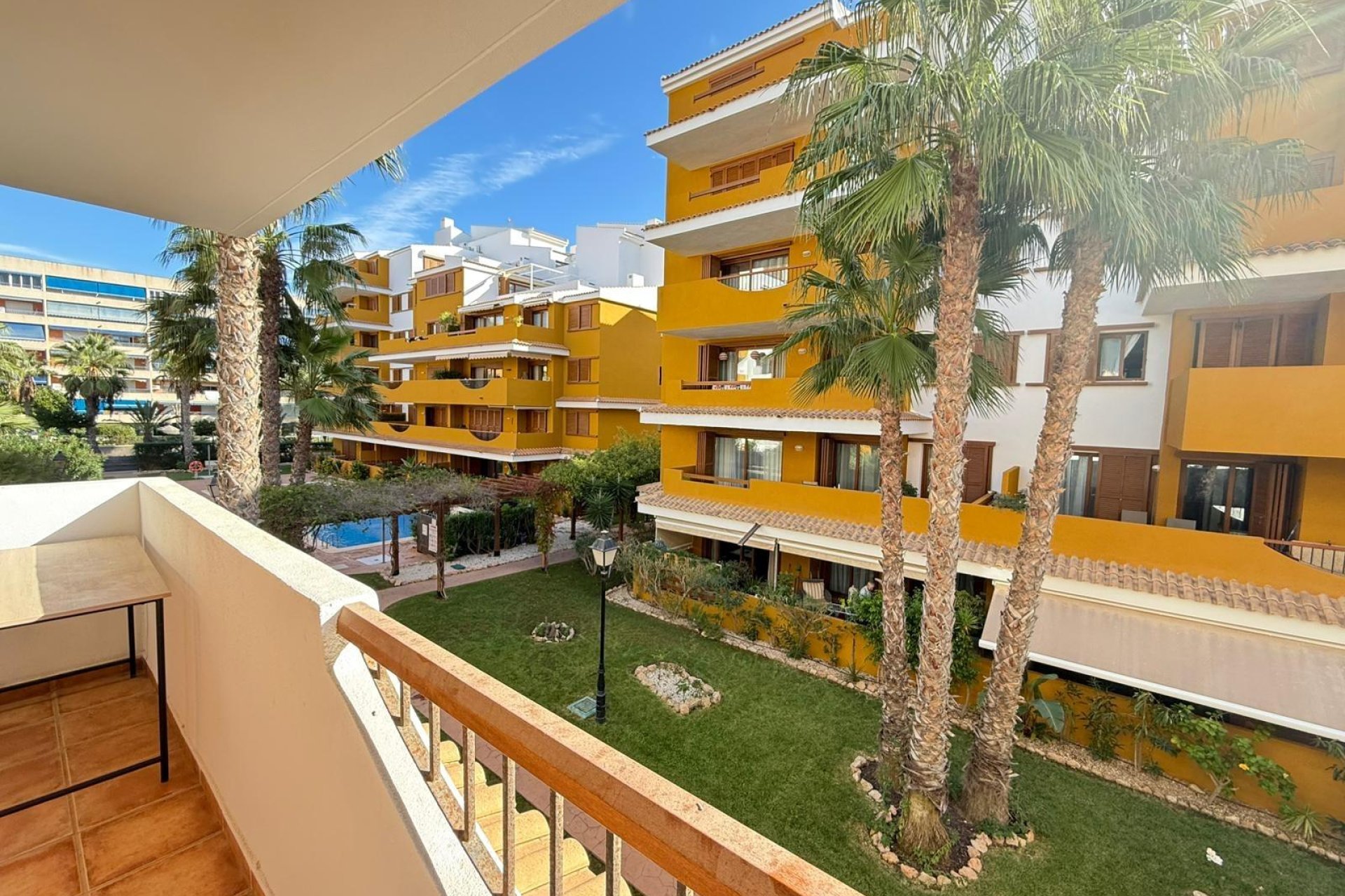 Revente - Apartment -
Torrevieja - Punta Prima