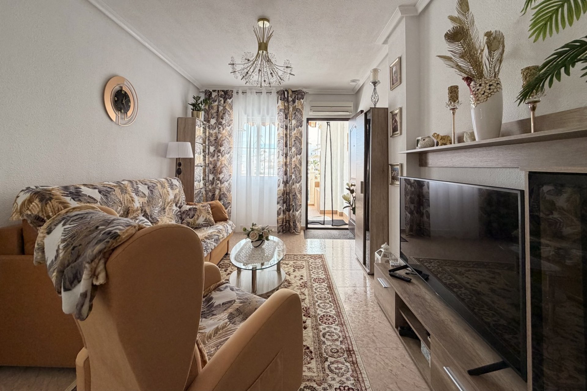 Revente - Apartment -
Torrevieja - Urb. Calas Blancas III