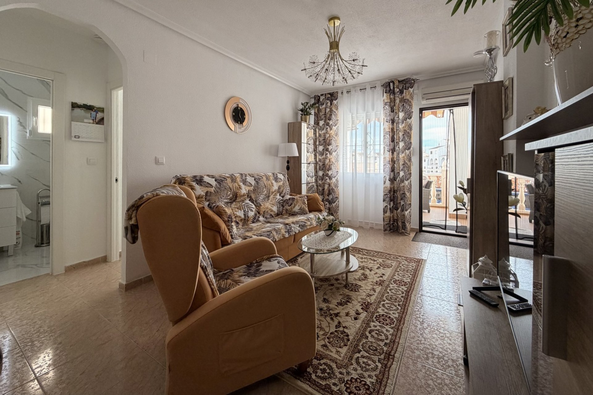 Revente - Apartment -
Torrevieja - Urb. Calas Blancas III