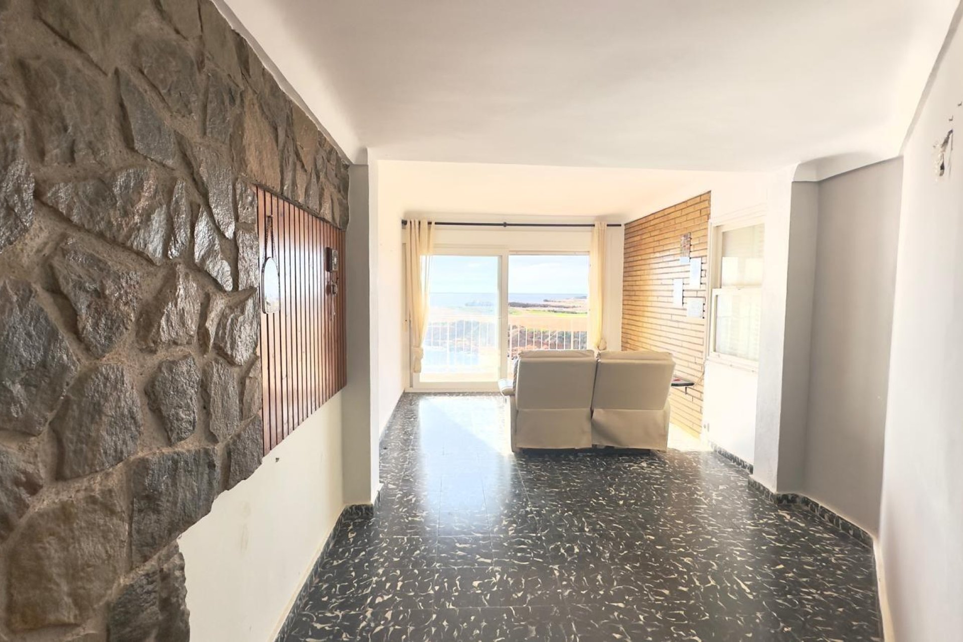 Revente - Apartment -
Torrevieja - Zona Los Frutales