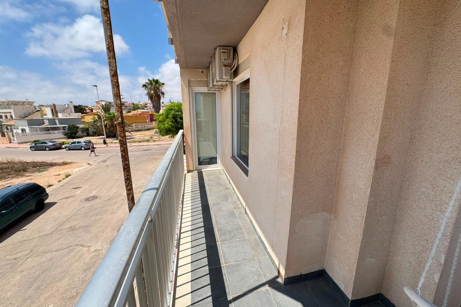 Revente - Apartment -
Torrevieja - Zona Los Frutales