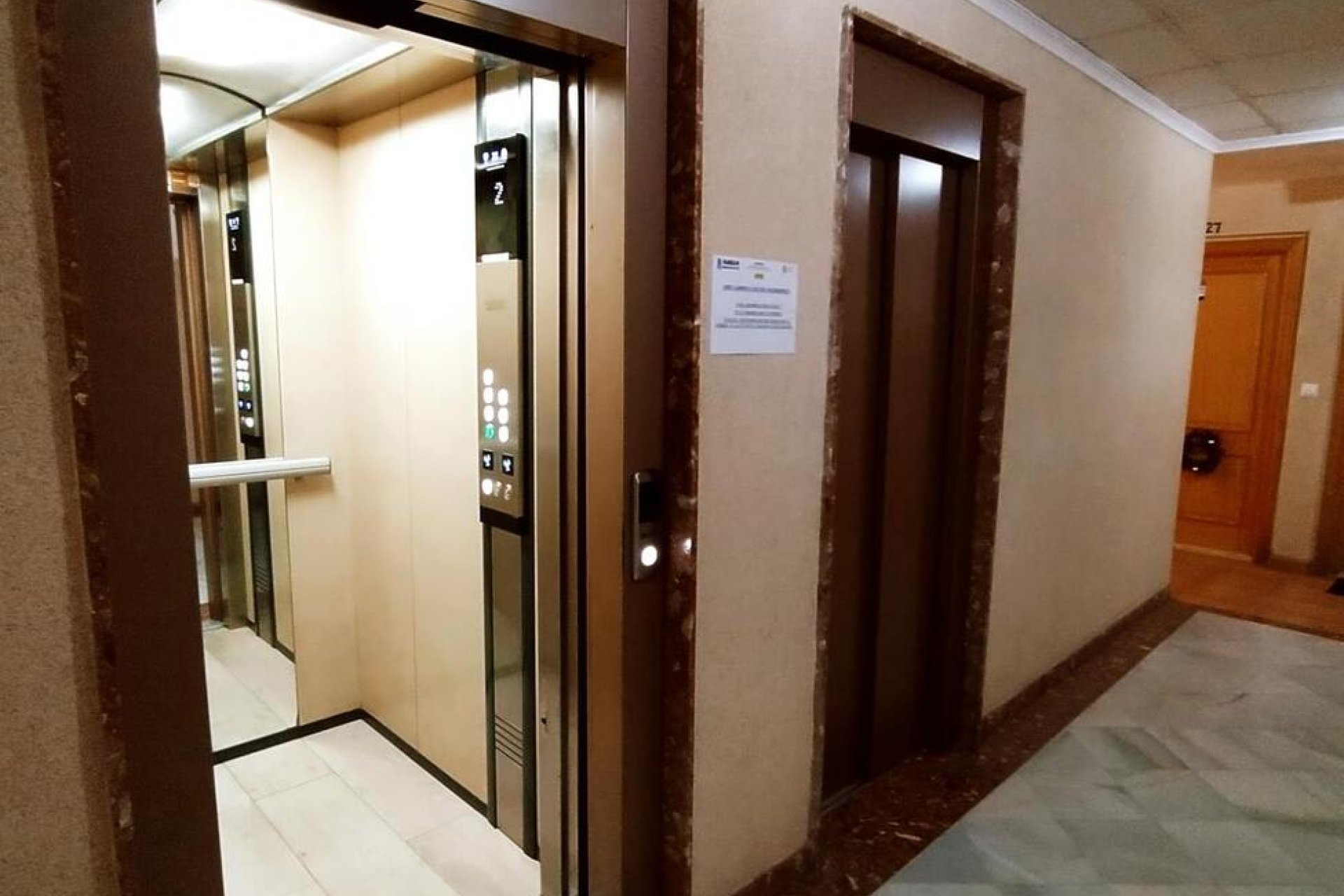 Revente - Apartment -
Torrevieja