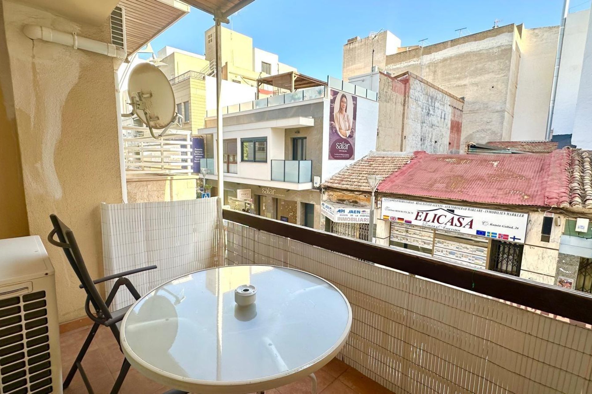Revente - Apartment -
Torrevieja