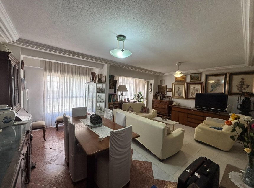Revente - Apartment -
Torrevieja