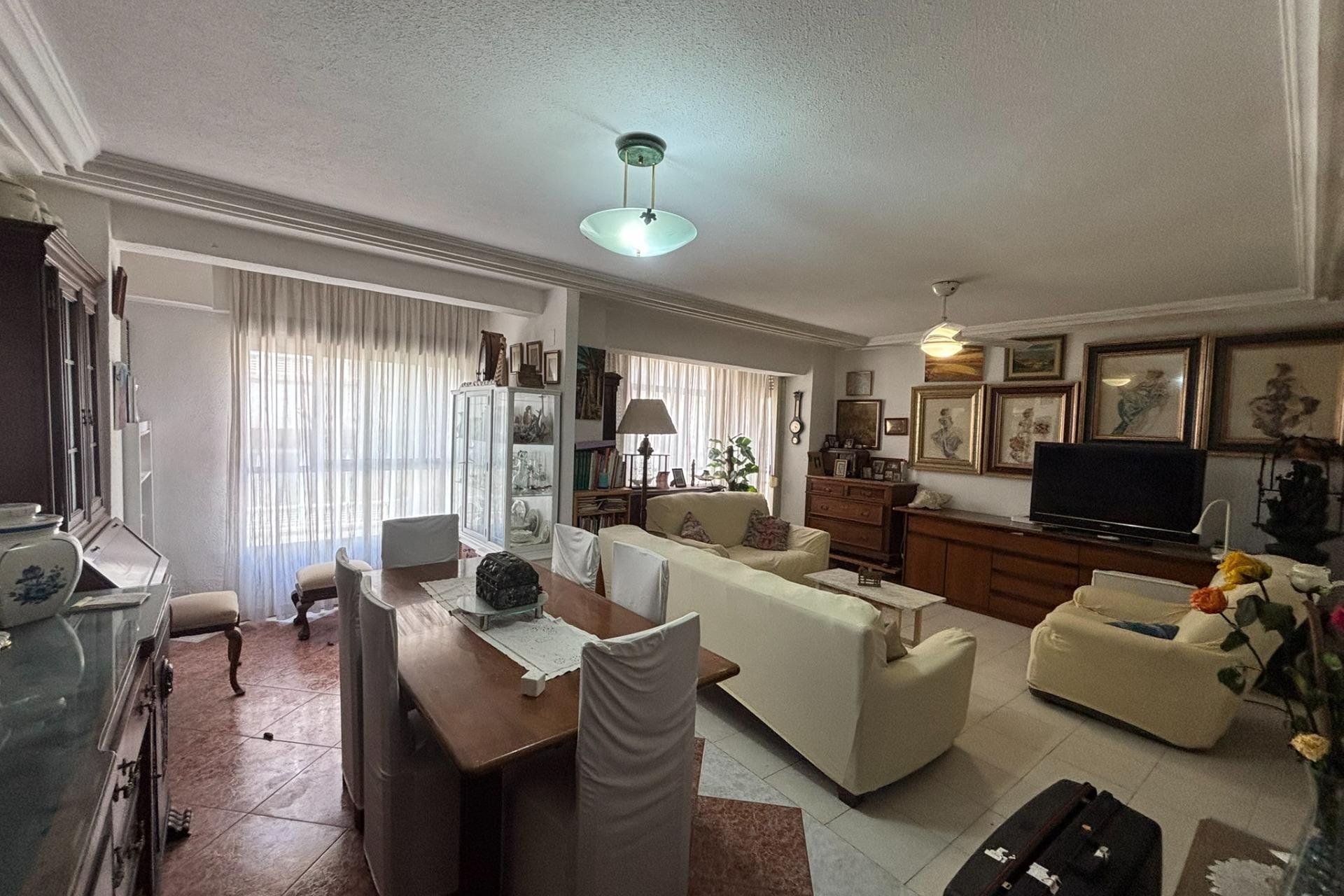 Revente - Apartment -
Torrevieja