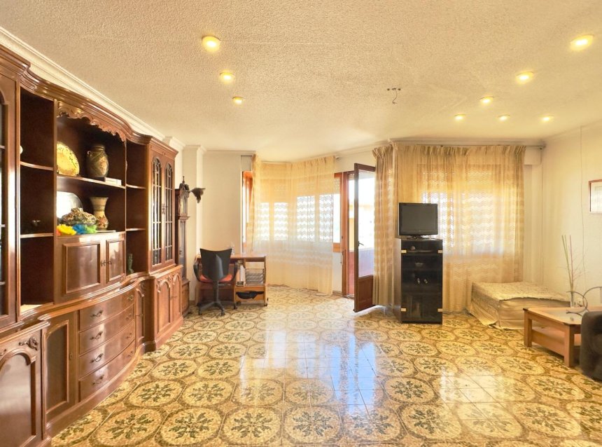 Revente - Apartment -
Torrevieja