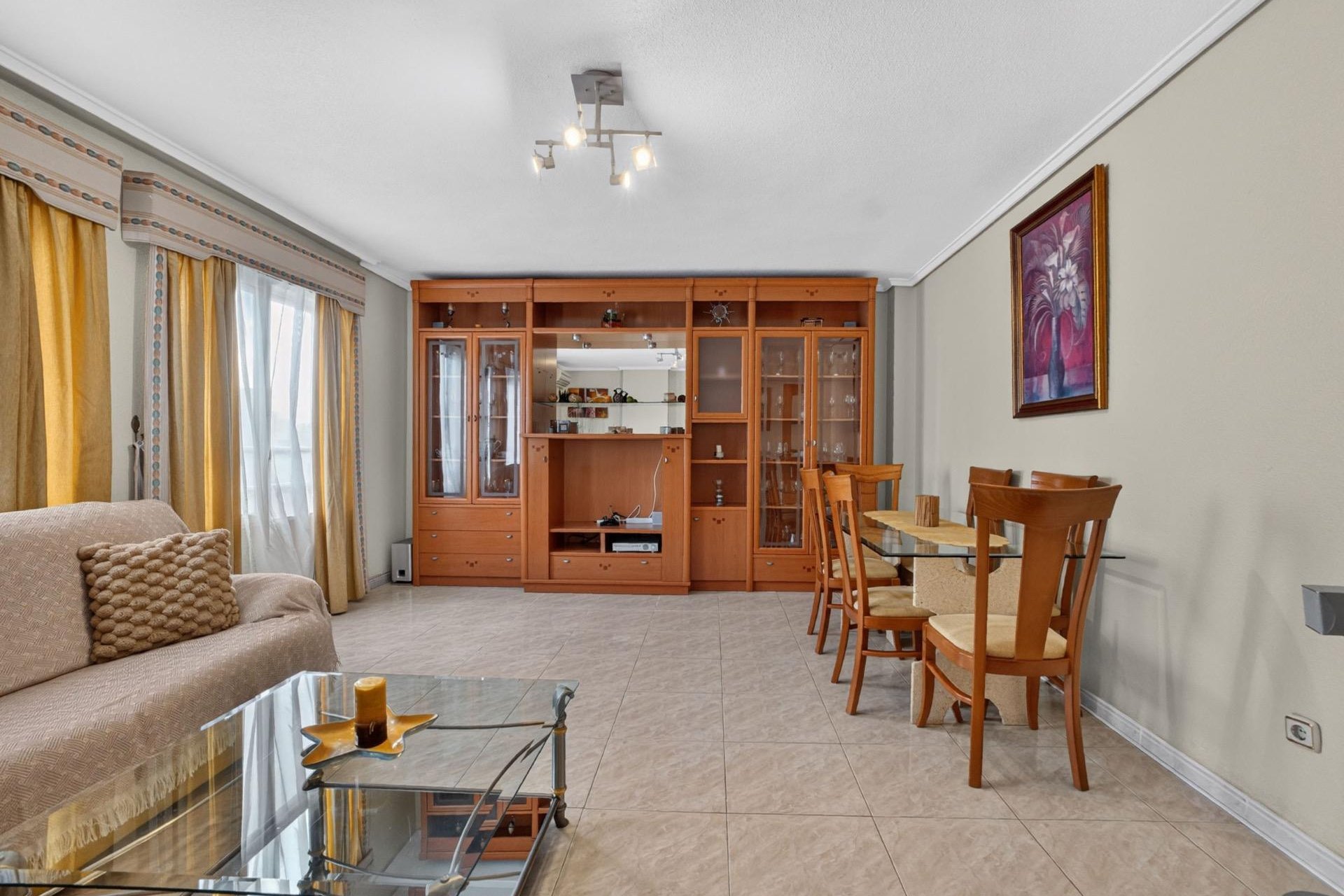 Revente - Apartment -
Torrevieja