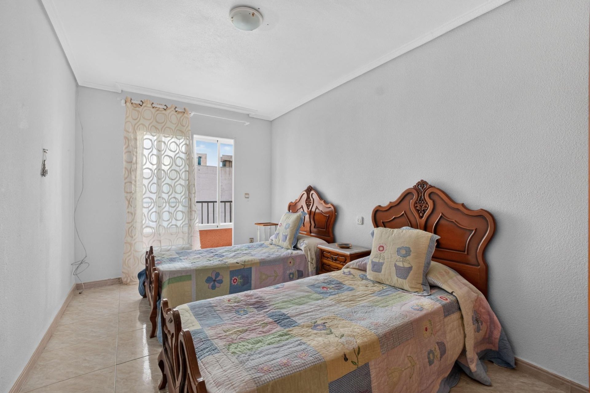 Revente - Apartment -
Torrevieja