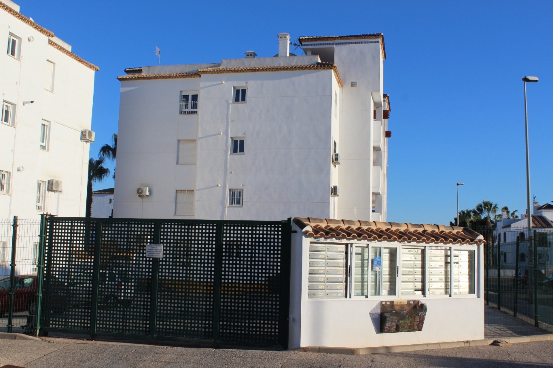 Revente - Apartment -
Villamartin - Costa Blanca