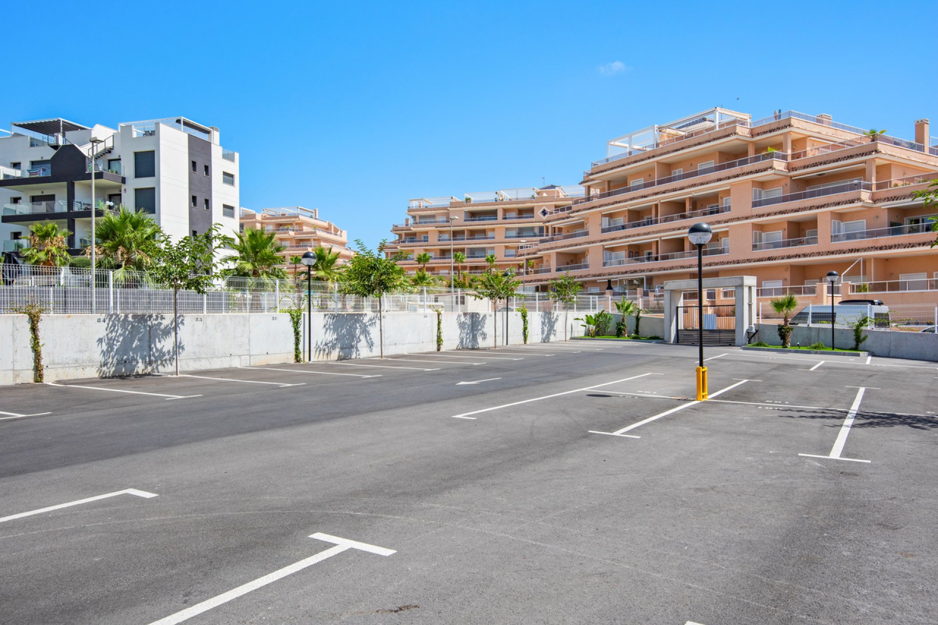 Revente - Apartment -
Villamartin - Costa Blanca