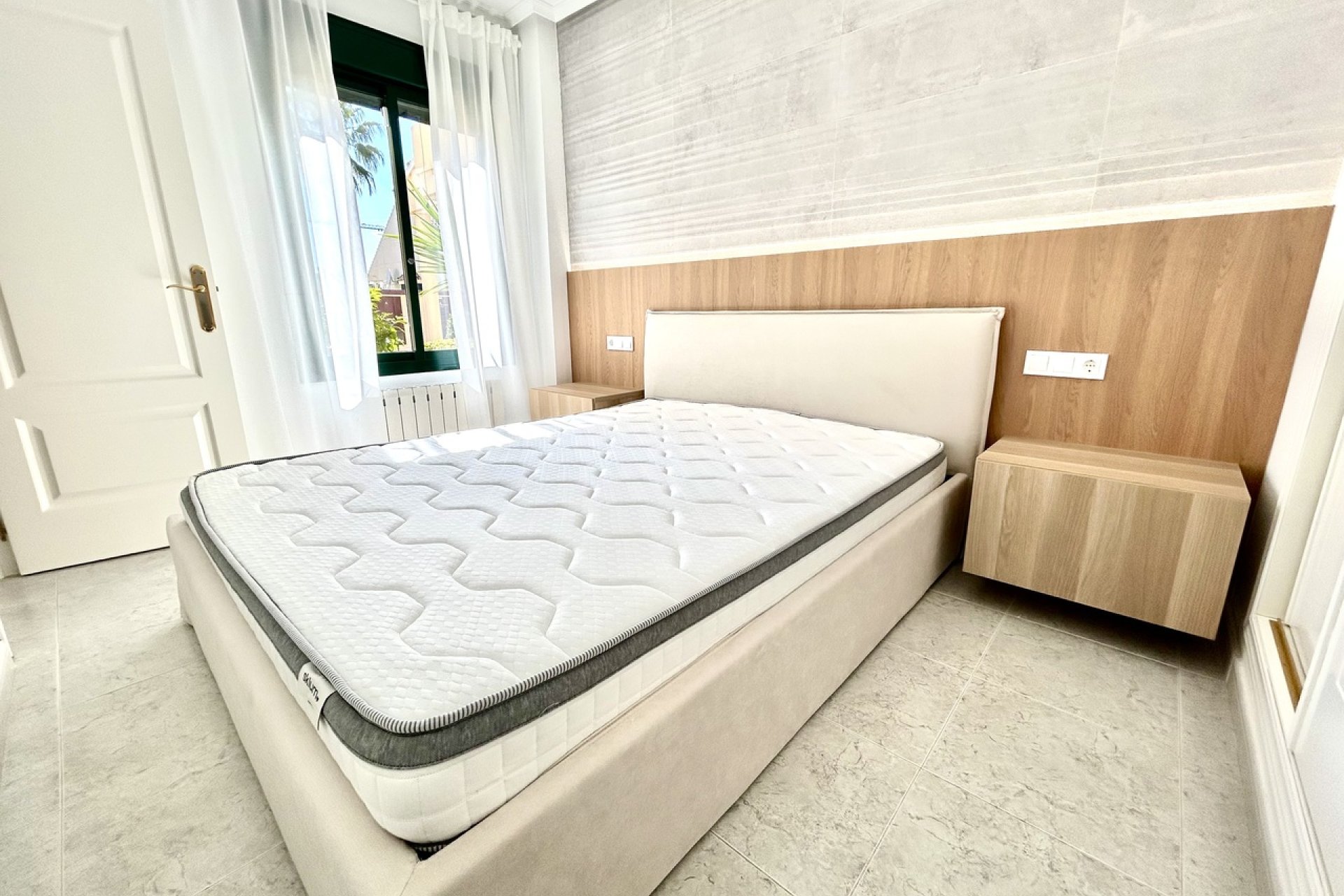 Revente - Apartment -
Villamartin - Costa Blanca