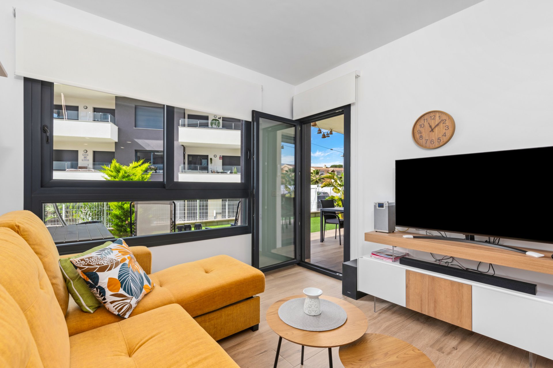 Revente - Apartment -
Villamartin - Costa Blanca