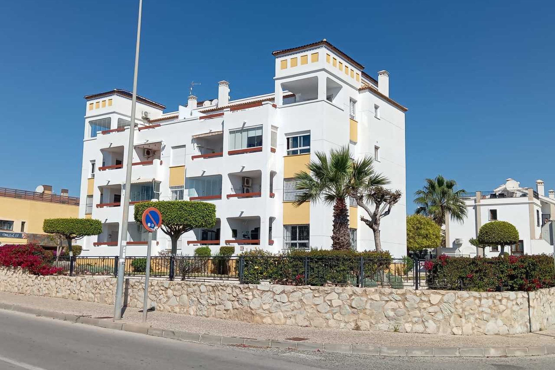 Revente - Apartment -
Villamartin - Costa Blanca