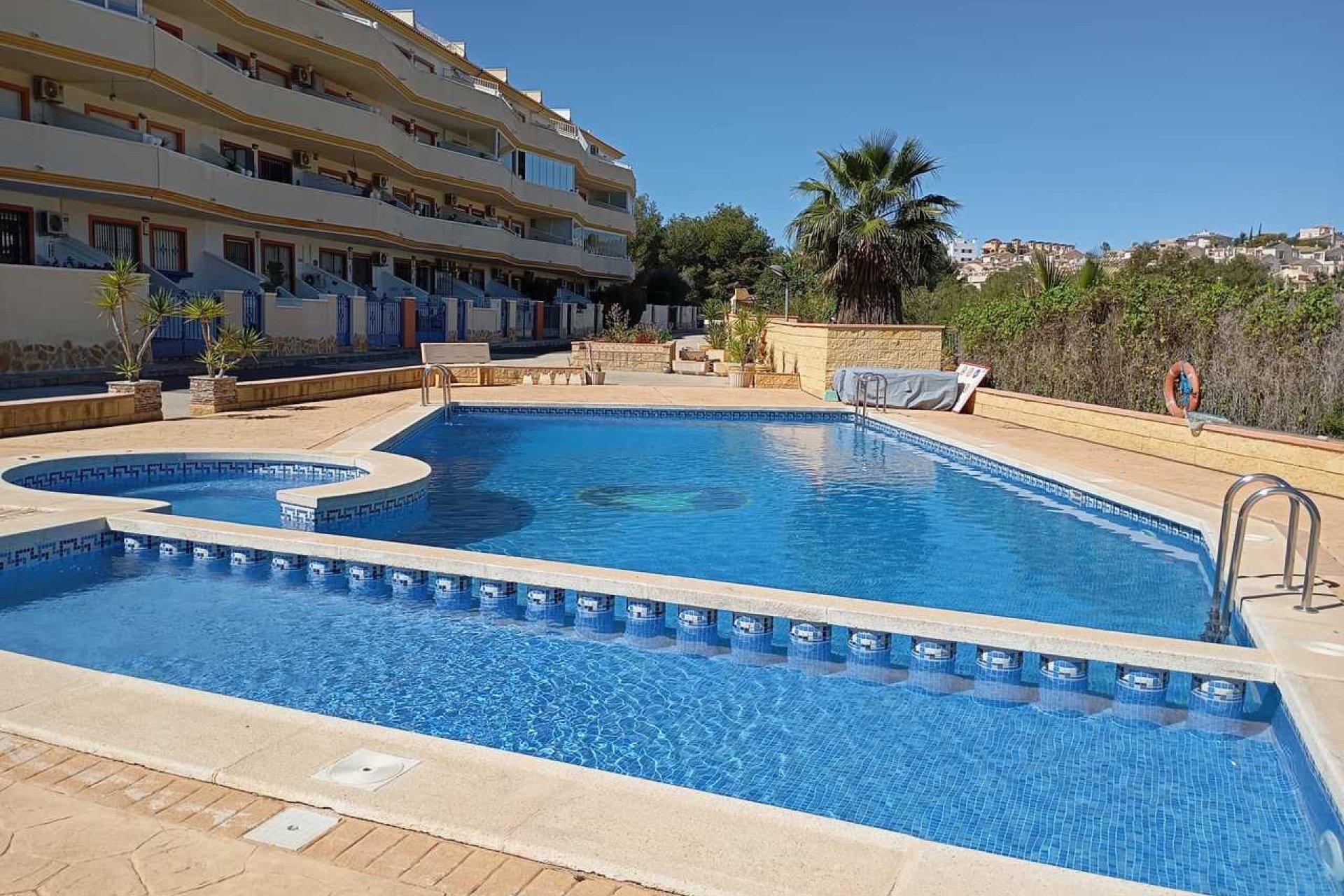 Revente - Apartment -
Villamartin - Costa Blanca