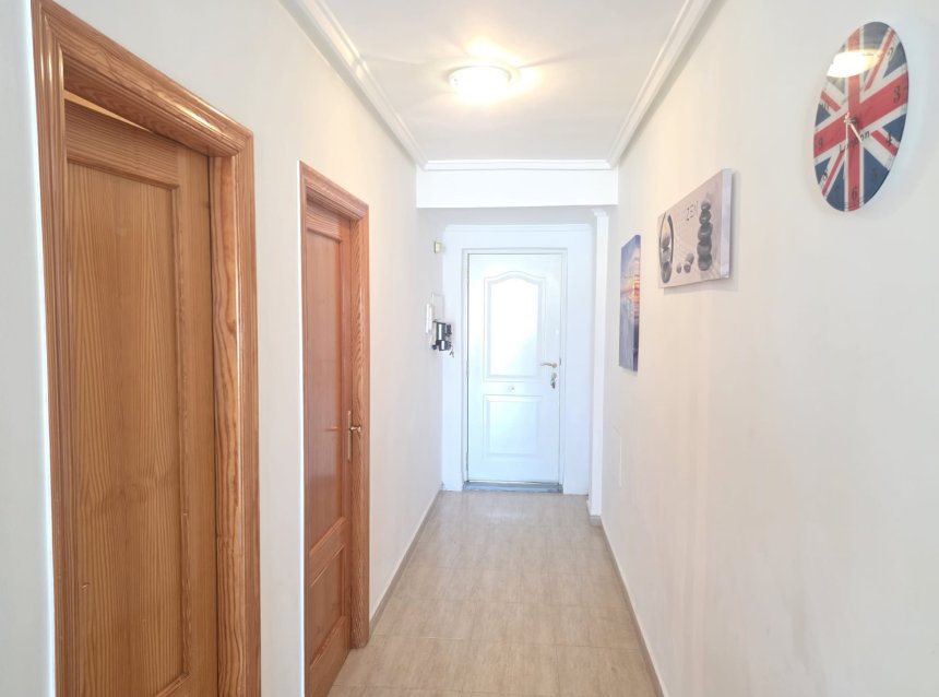 Revente - Apartment -
Villamartin - Costa Blanca