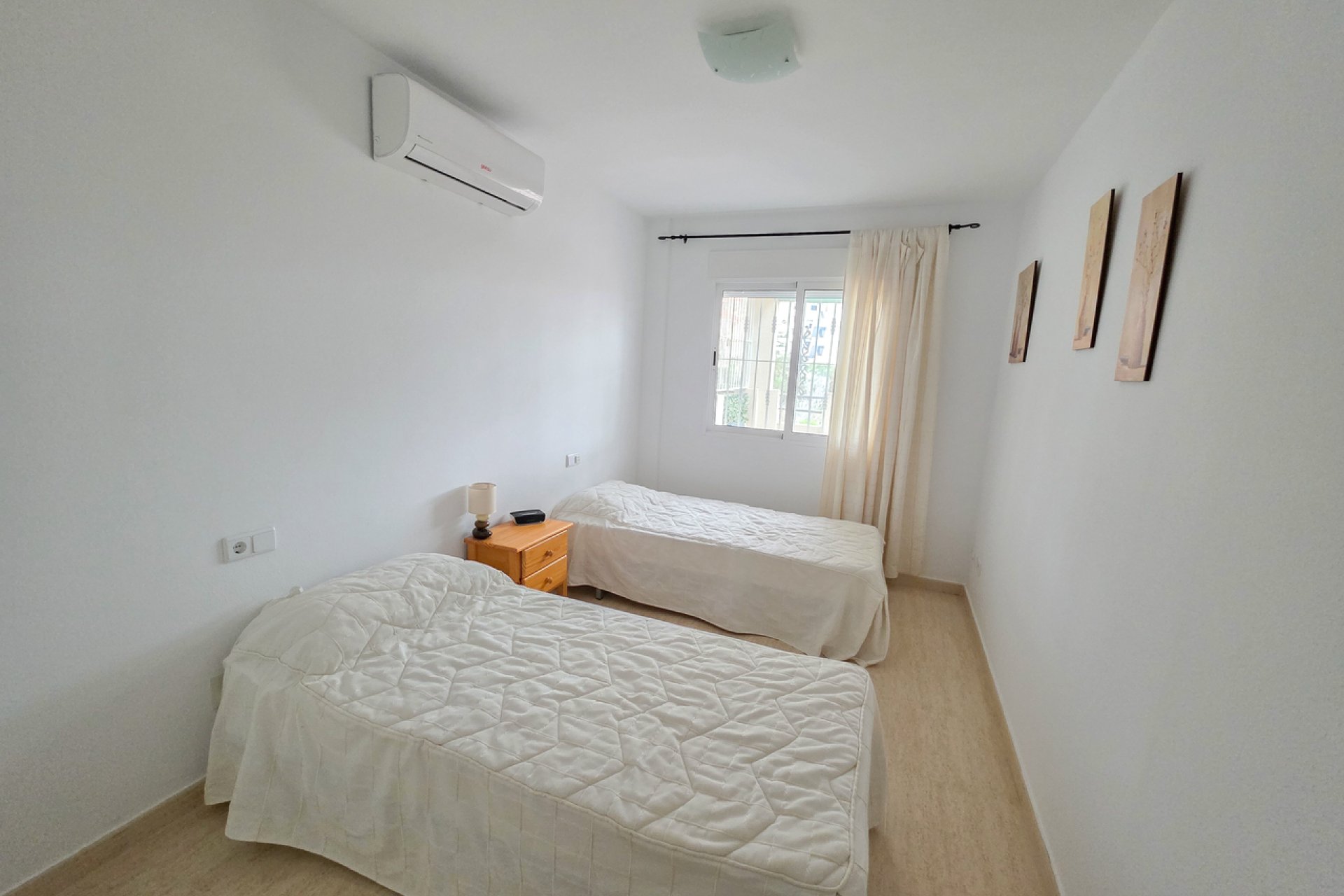 Revente - Apartment -
Villamartin - Costa Blanca