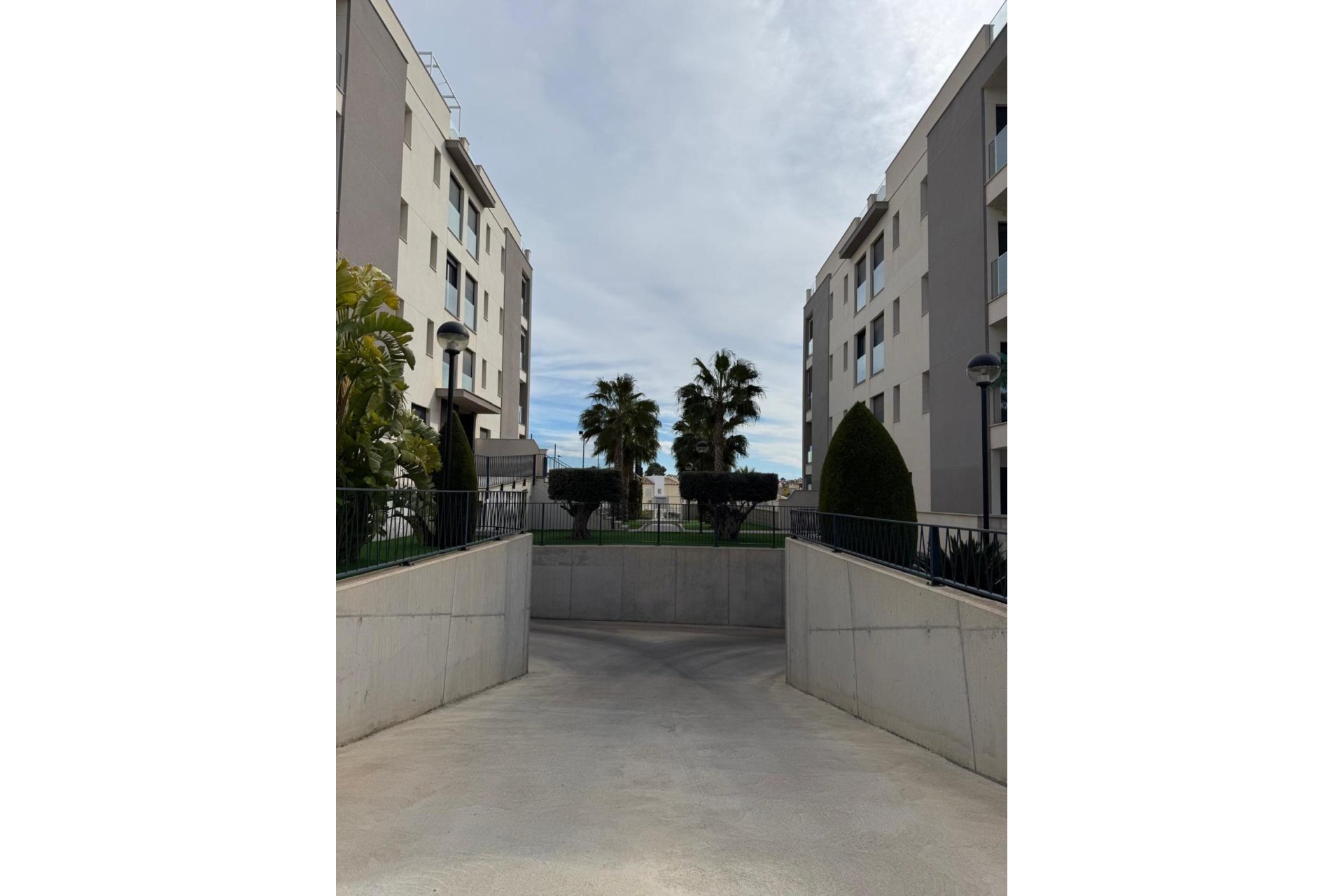 Revente - Apartment -
Villamartin - Costa Blanca