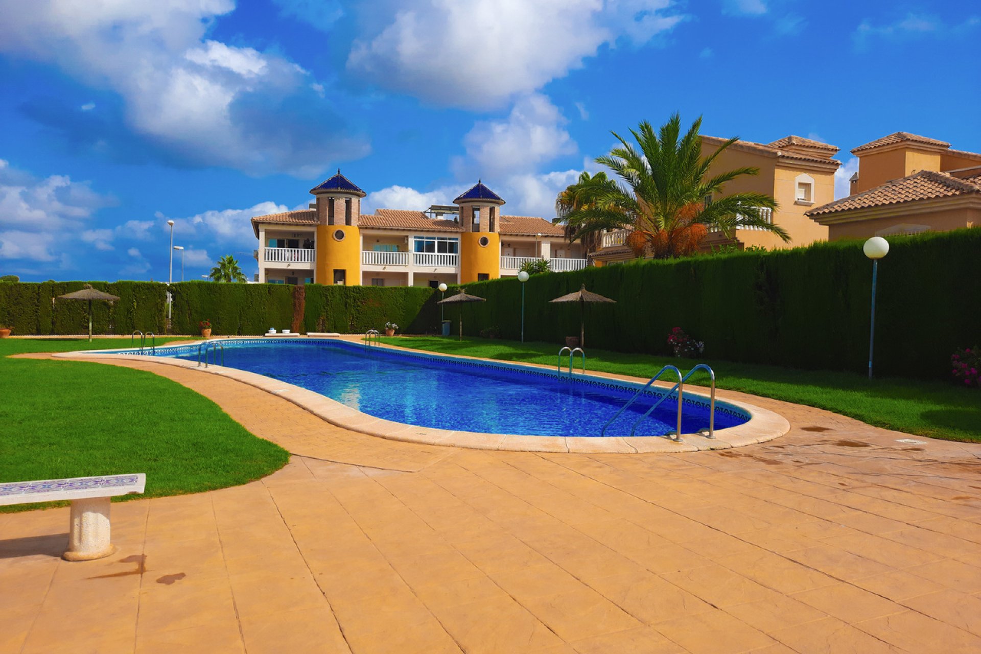 Revente - Apartment -
Villamartin - Costa Blanca