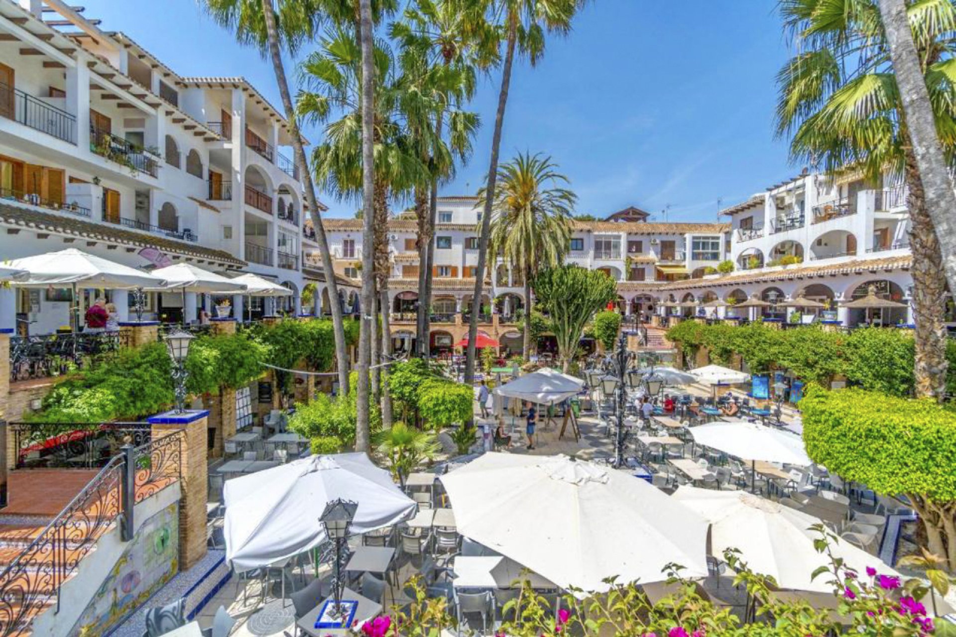 Revente - Apartment -
Villamartin - Costa Blanca