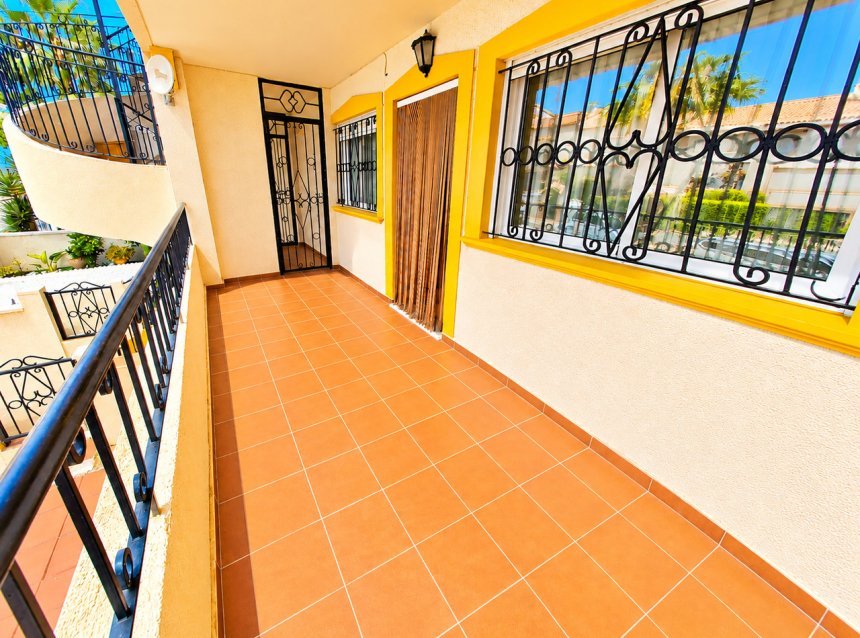 Revente - Apartment -
Villamartin - Costa Blanca