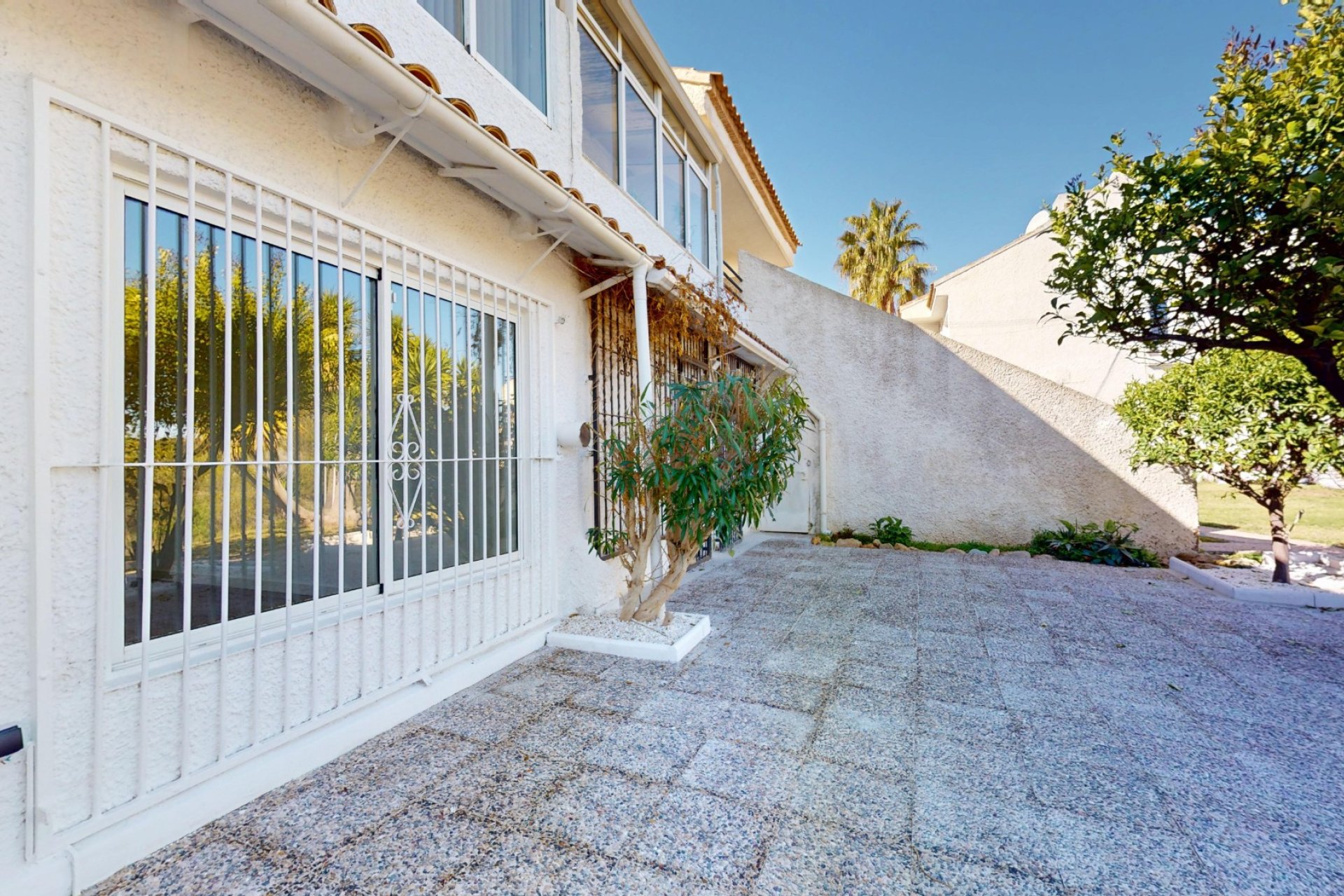 Revente - Apartment -
Villamartin - Costa Blanca