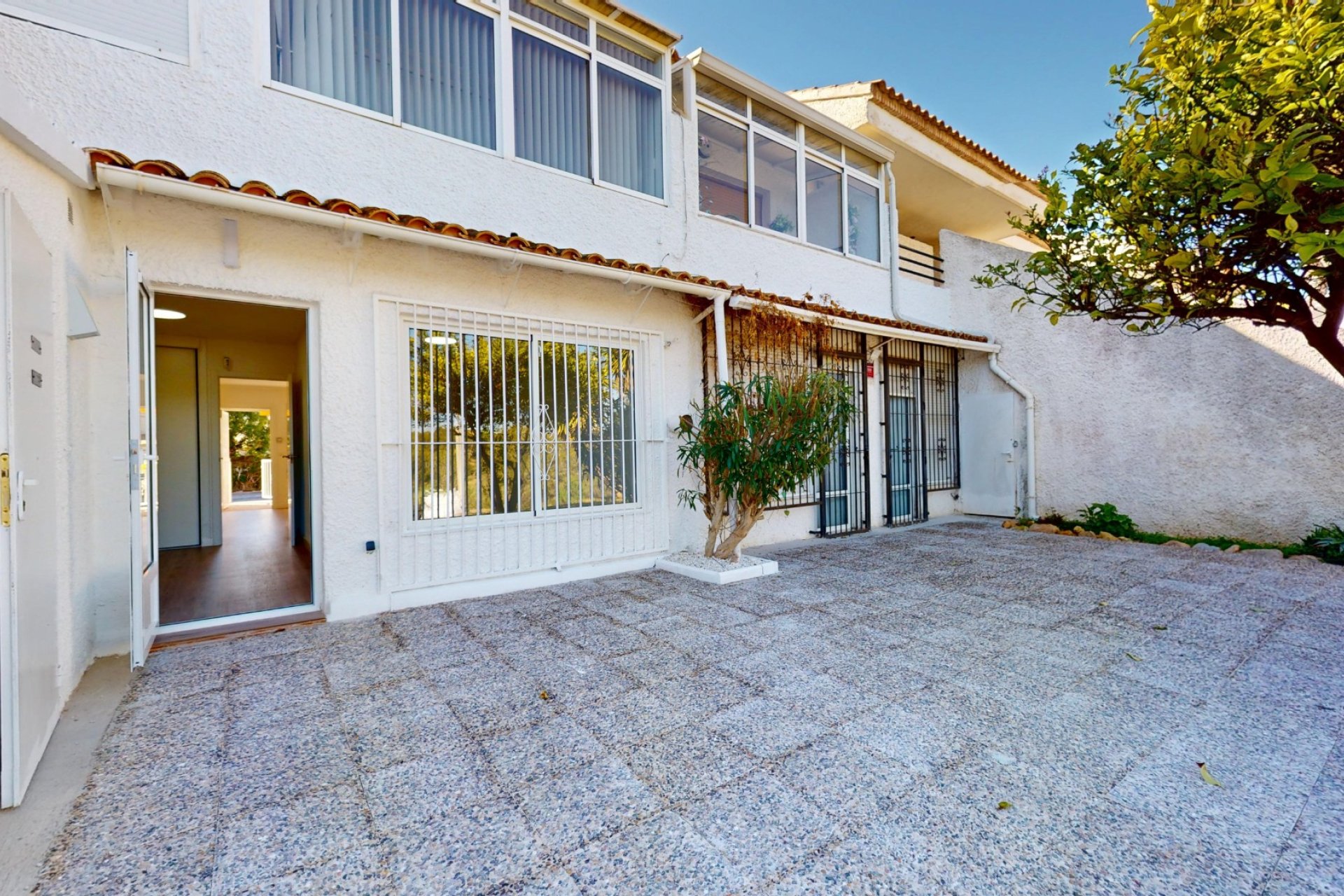 Revente - Apartment -
Villamartin - Costa Blanca