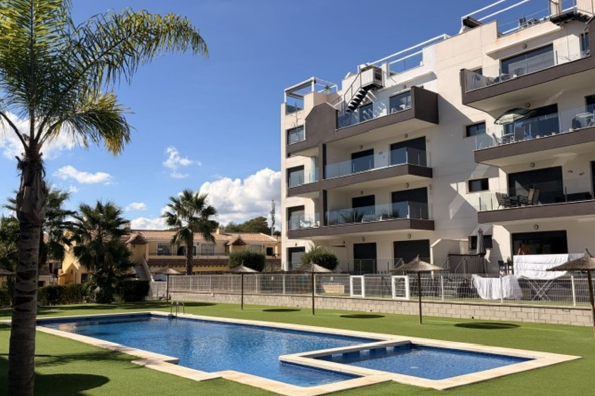 Revente - Apartment -
Villamartin - Costa Blanca
