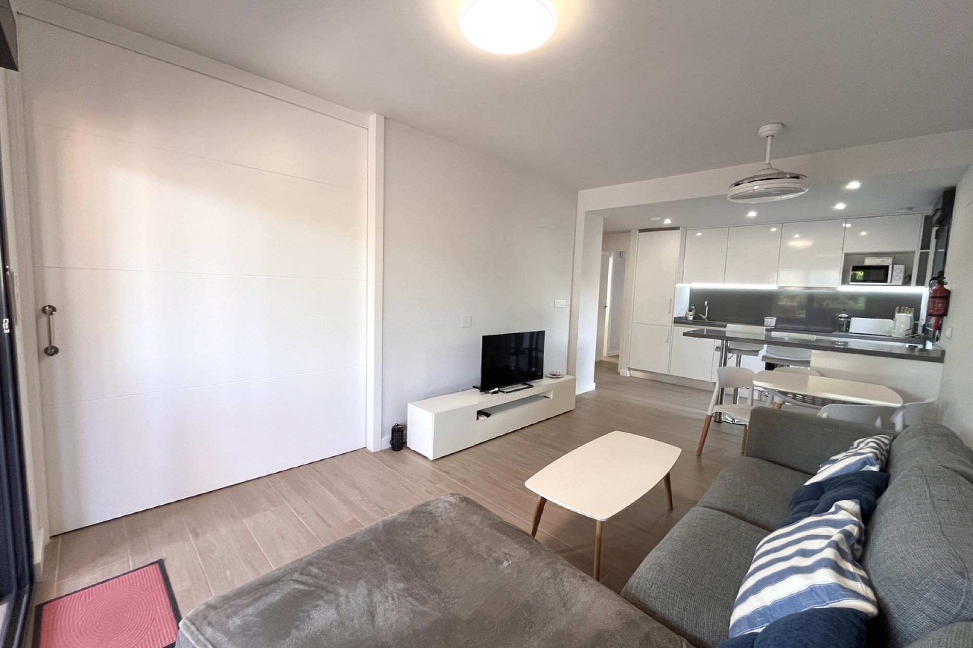 Revente - Apartment -
Villamartin - Costa Blanca