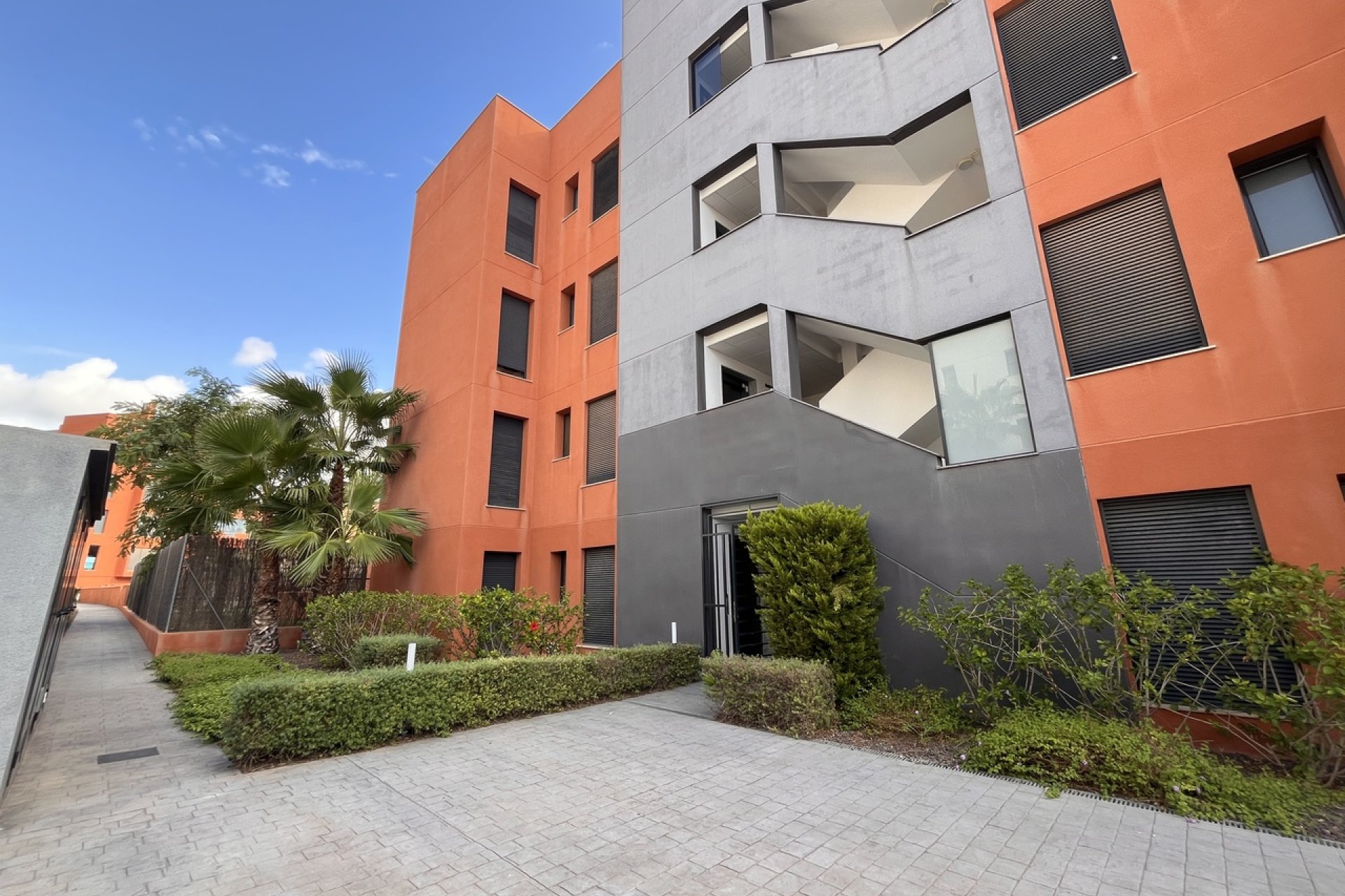 Revente - Apartment -
Villamartin - Costa Blanca