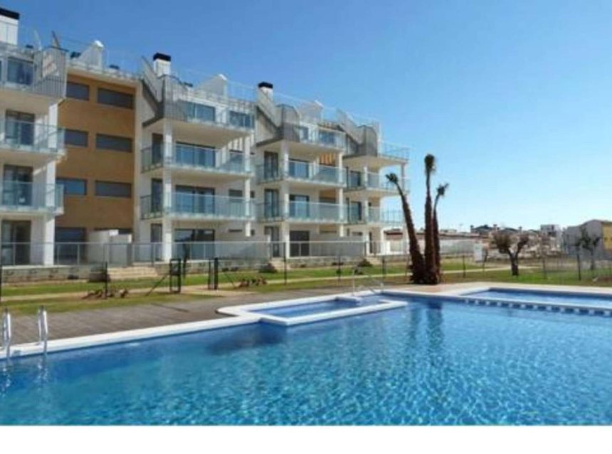 Revente - Apartment -
Villamartin
