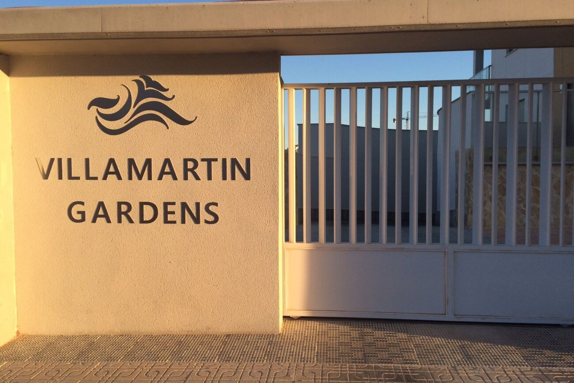 Revente - Apartment -
Villamartin