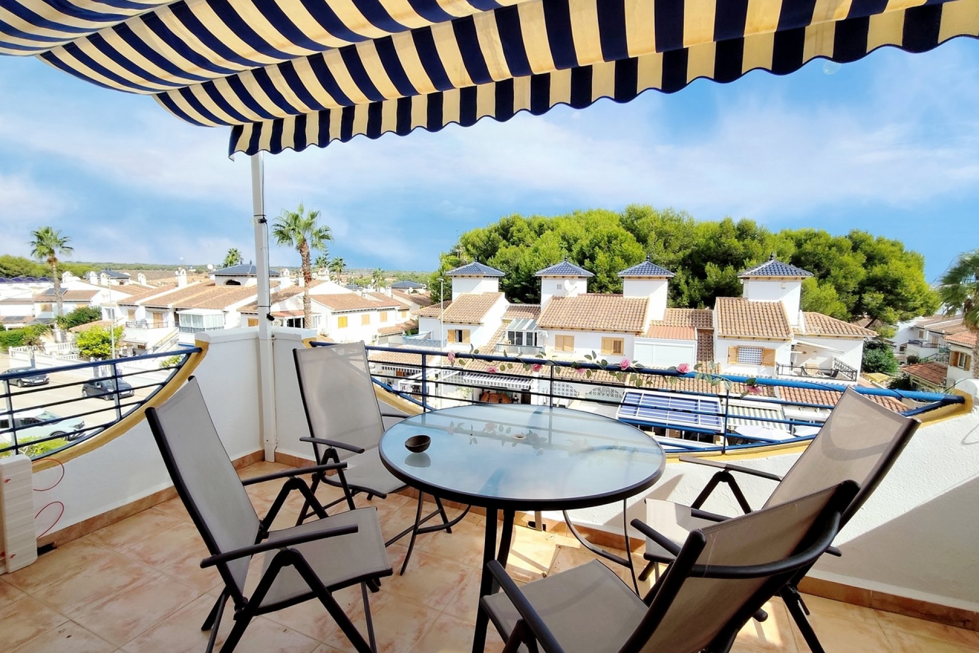 Revente - Attique -
Mil Palmeras - Costa Blanca