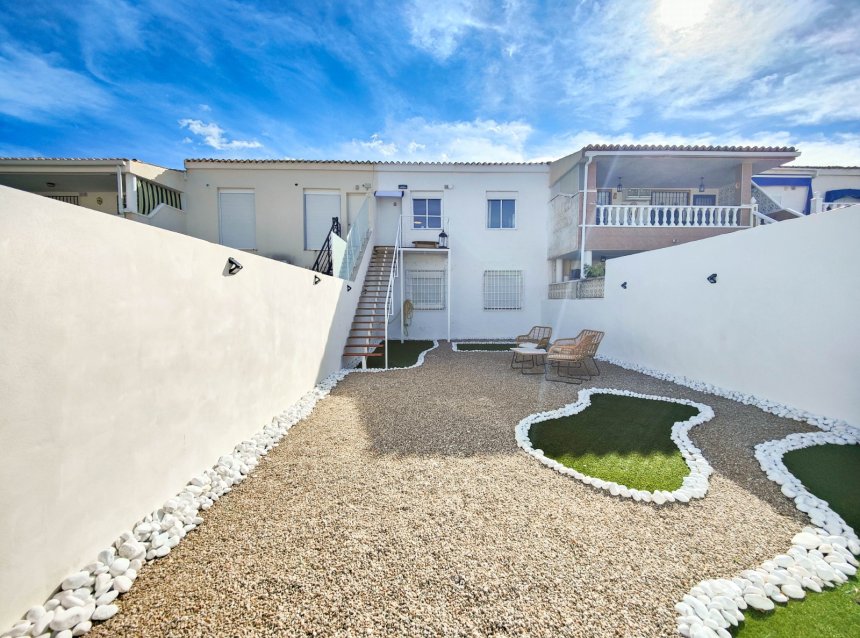 Revente - Attique -
Orihuela Costa - Costa Blanca